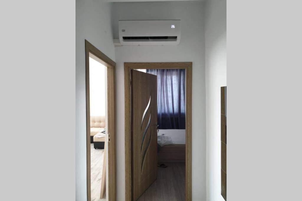 Moni Apartment 那沃达利 外观 照片