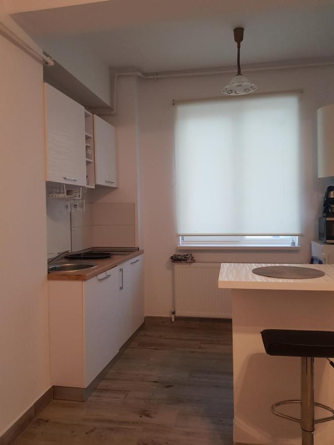 Moni Apartment 那沃达利 外观 照片